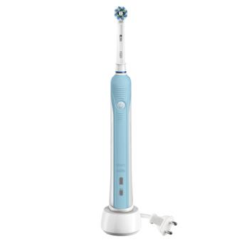 Oral-B PRO 700 CrossAction Erwachsener Rotierende-vibrierende Zahnbrste Blau - Wei (Pro700) 