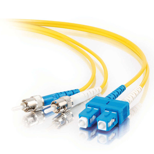 C2G SC-ST 9/125 OS1 Duplex Singlemode PVC Fiber Optic Cable (LSZH) - Patch-Kabel - ST Einzelmodus (M) bis SC Einzelmodus (M) - 30 m - Glasfaser - 9 / 125 Mikron - OS1 - halogenfrei - Gelb 
